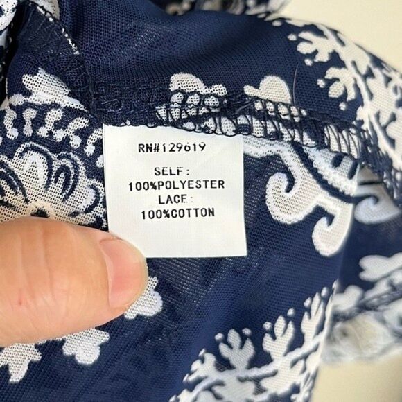 Siren Lily Maternity Navy Blue Floral Print Short Sleeve Top Size Large - Picture 5 of 5